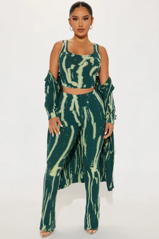 Sarahi 3 Piece Pant Set - Hunter sold by Fashion Nova