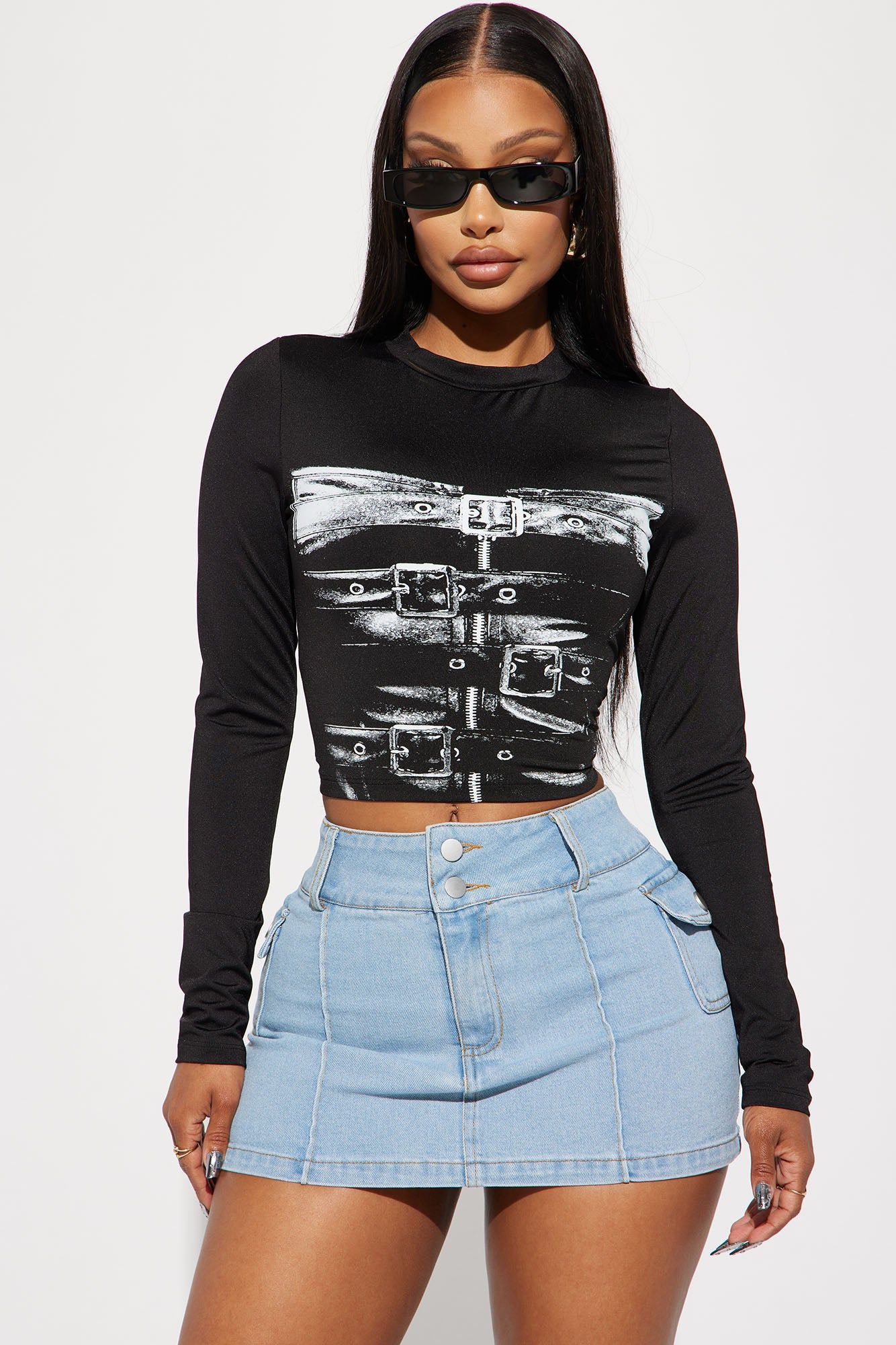 Melanie Mock Neck Bodysuit - Taupe sold by Fashion Nova product image thumbnail 7