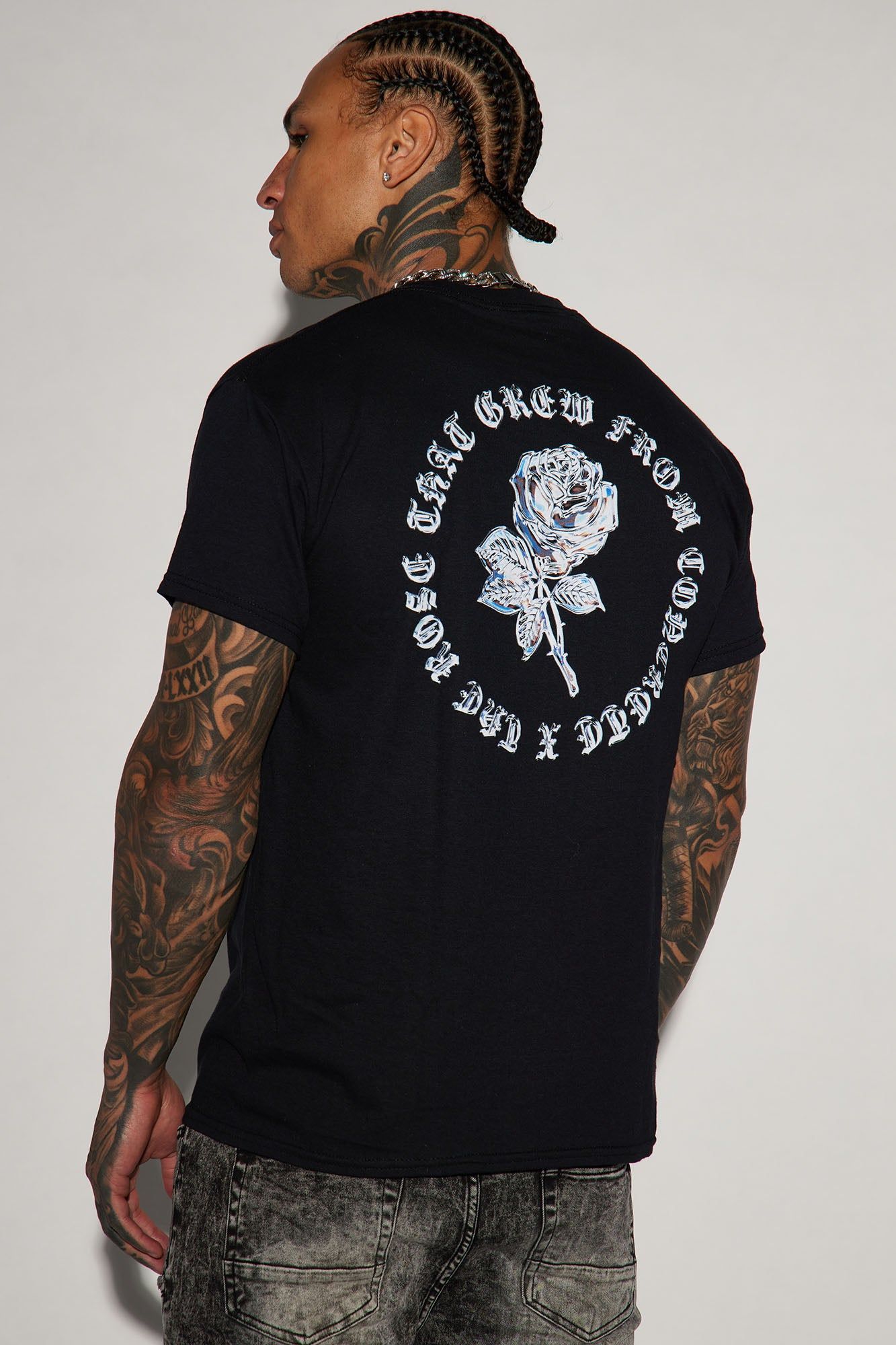 The Rose On My Back Short Sleeve Tee - Black sold by Fashion Nova product image thumbnail 4