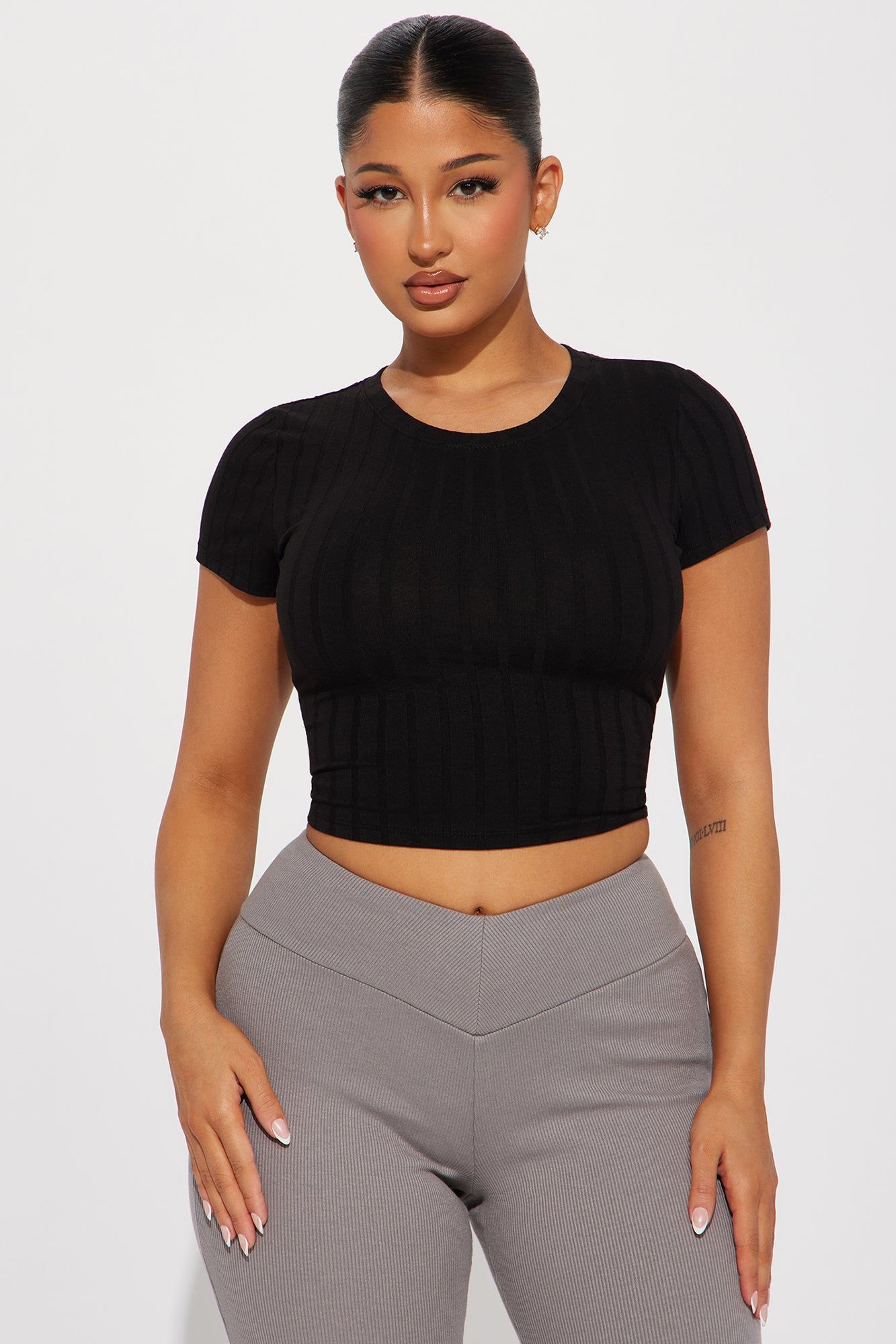 Cora Classic Crew Neck Tee - Black sold by Fashion Nova