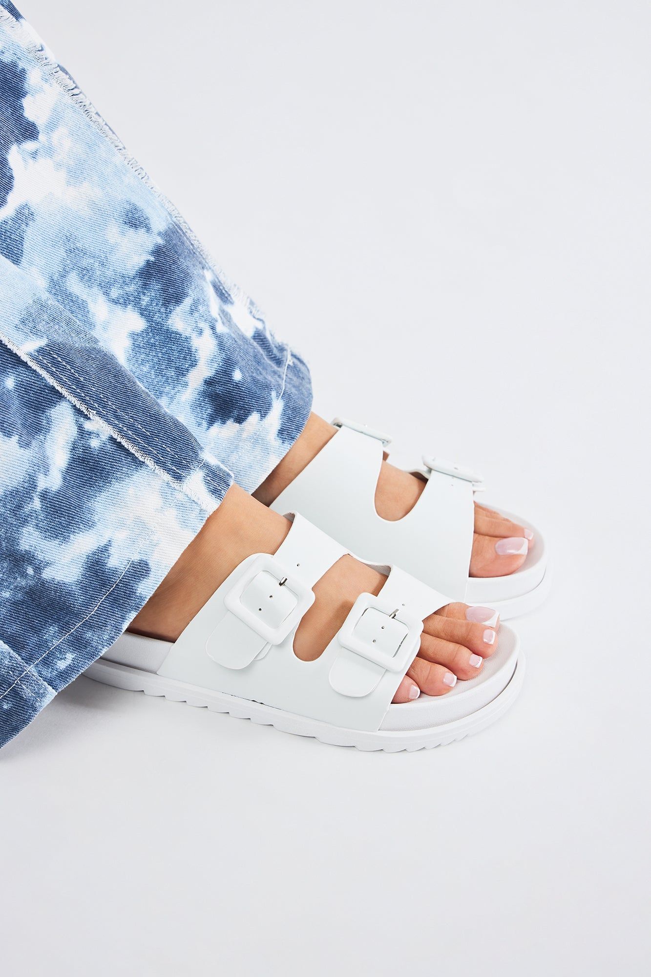 Jaylene Buckle Slides - White sold by Fashion Nova product image thumbnail 4