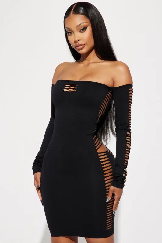 Sarah Seamless Mini Dress - Black sold by Fashion Nova