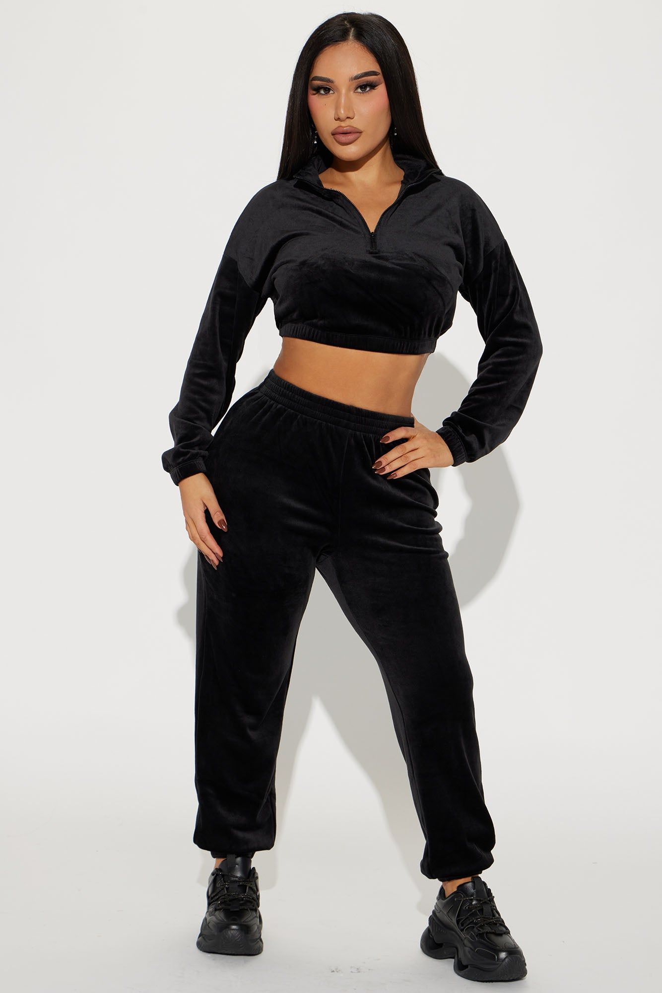 Soft Side Velour Jogger Set - Black sold by Fashion Nova