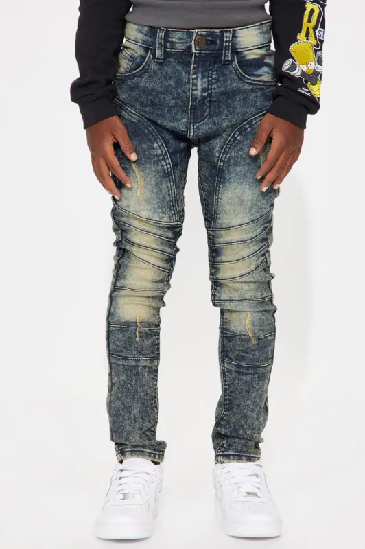 Upright Fray Stacked Skinny Flare Jeans - Black Wash | Parallel