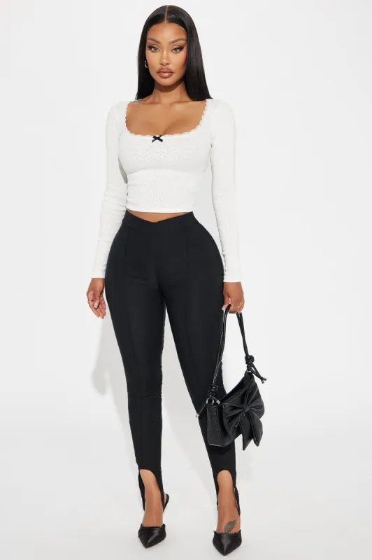 Highly Classified Stirrup Legging - Black sold by Fashion Nova