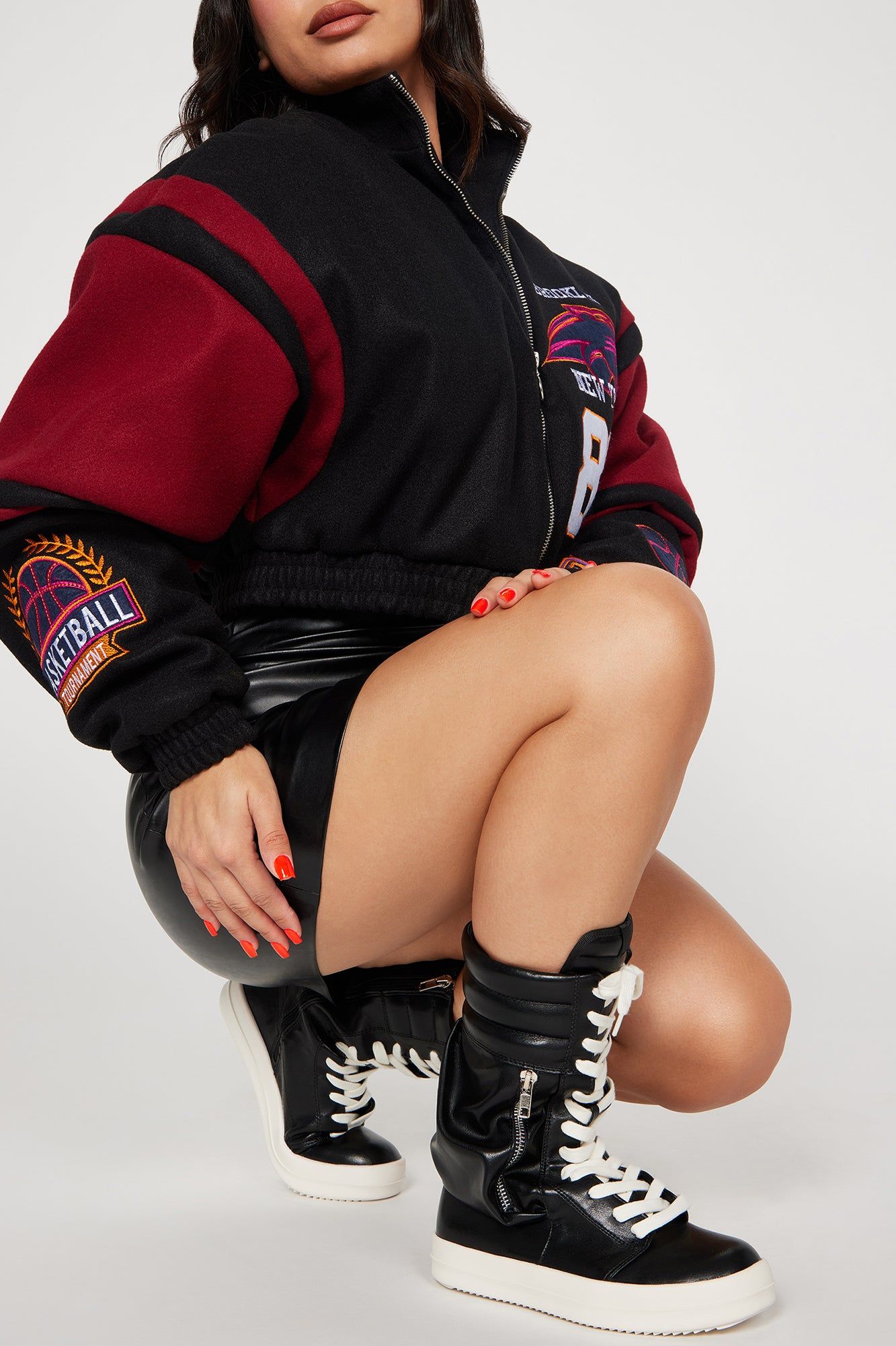 Casual Outing Sneakers - Black sold by Fashion Nova