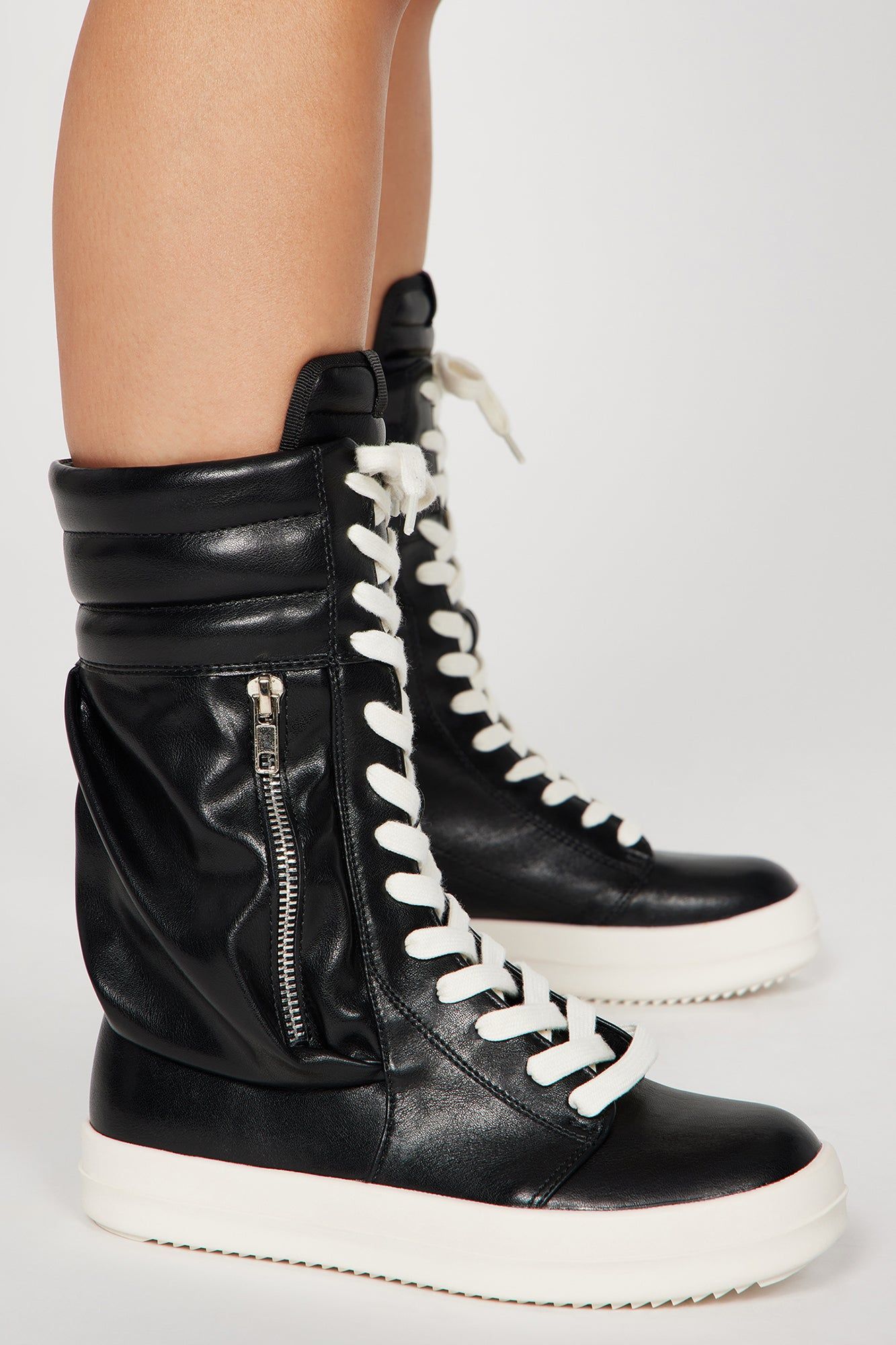 Casual Outing Sneakers - Black sold by Fashion Nova product image thumbnail 3