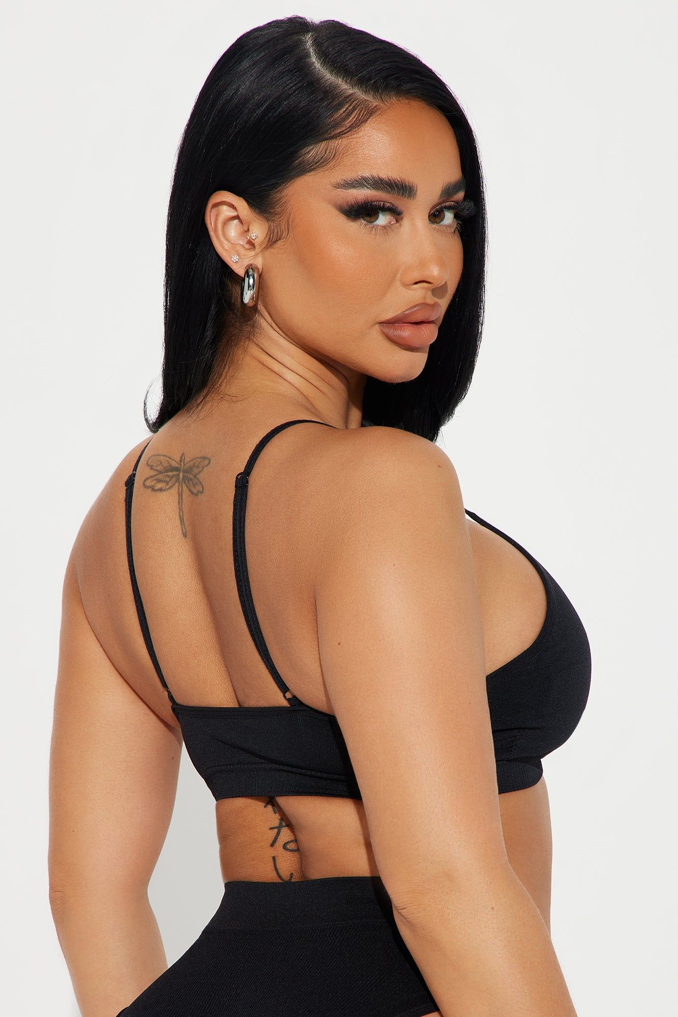 Easy Time Seamless 2 Pack Bras - Black/White sold by Fashion Nova product image thumbnail 3