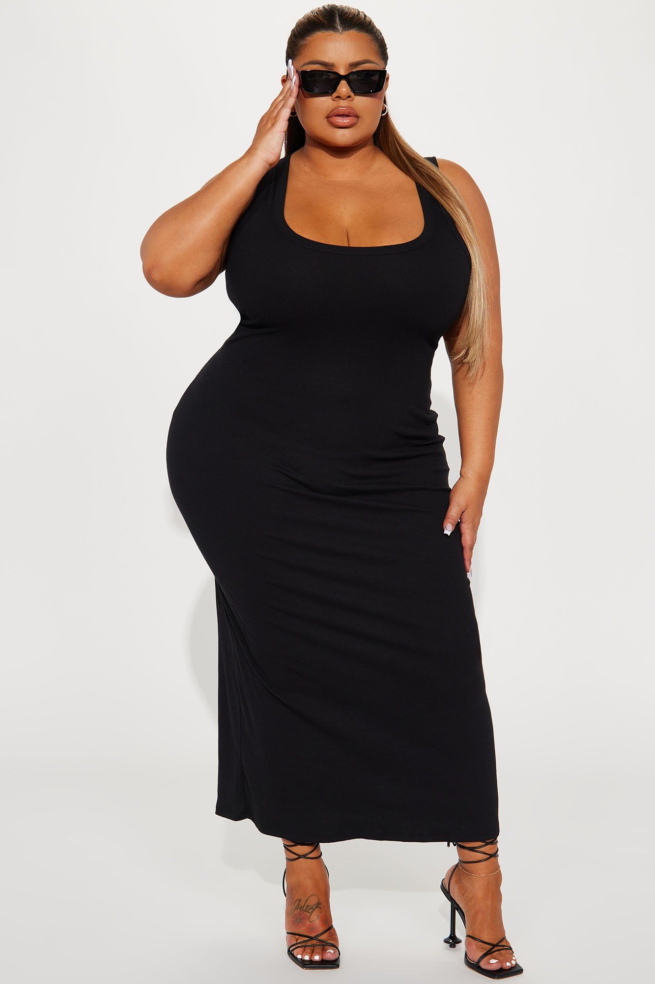 Leandra RIbbed Maxi Dress - Black sold by Fashion Nova product image thumbnail 4
