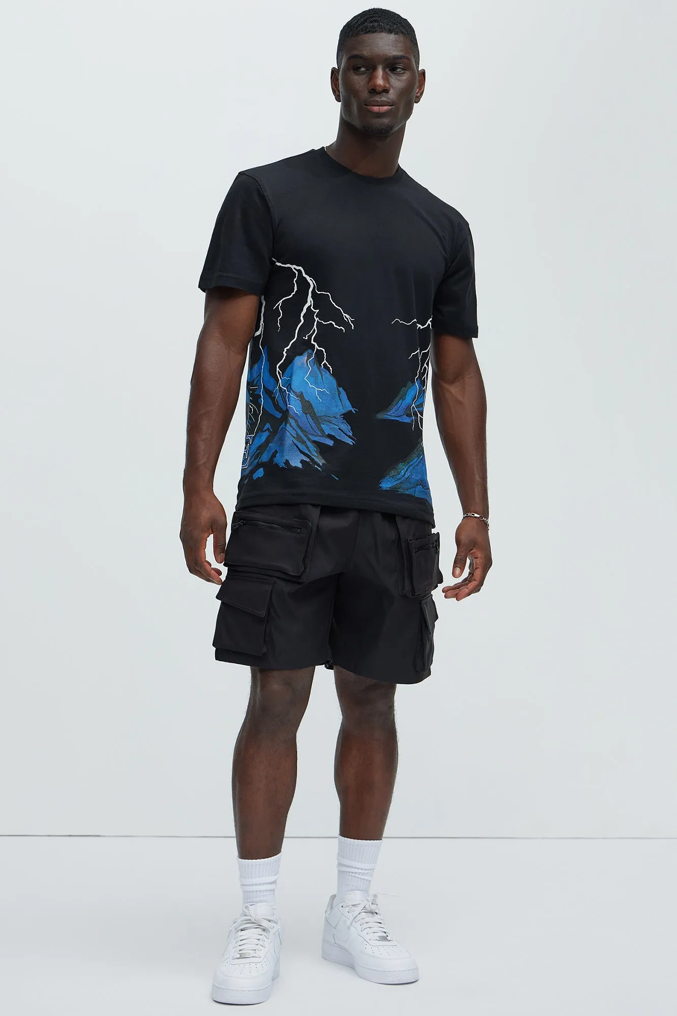 Love Everybody Trust No One Short Sleeve Tee - Black sold by Fashion Nova product image thumbnail 3