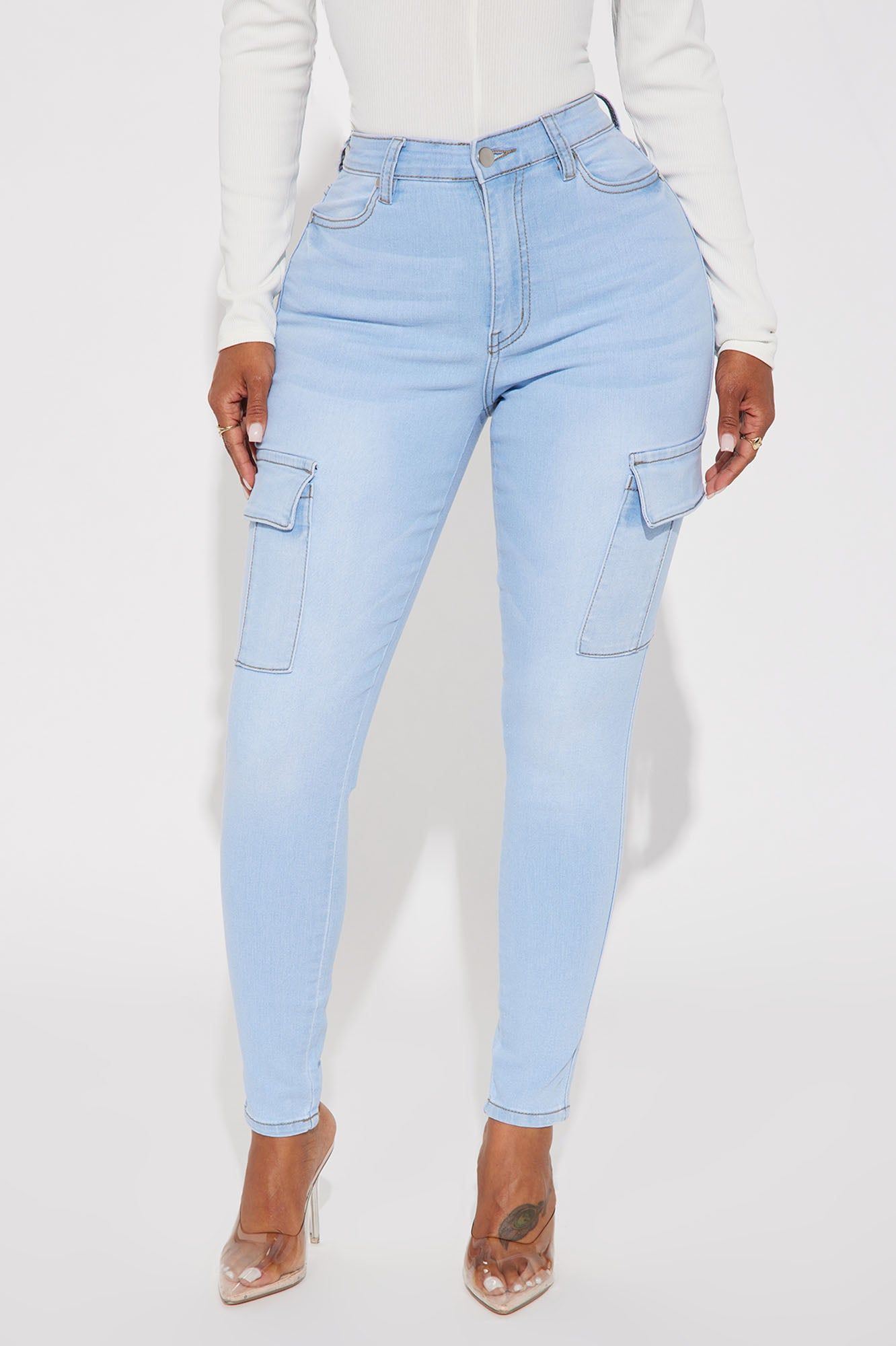 On The Roster Stretch Cargo Jean - Light Wash sold by Fashion Nova product image thumbnail 2