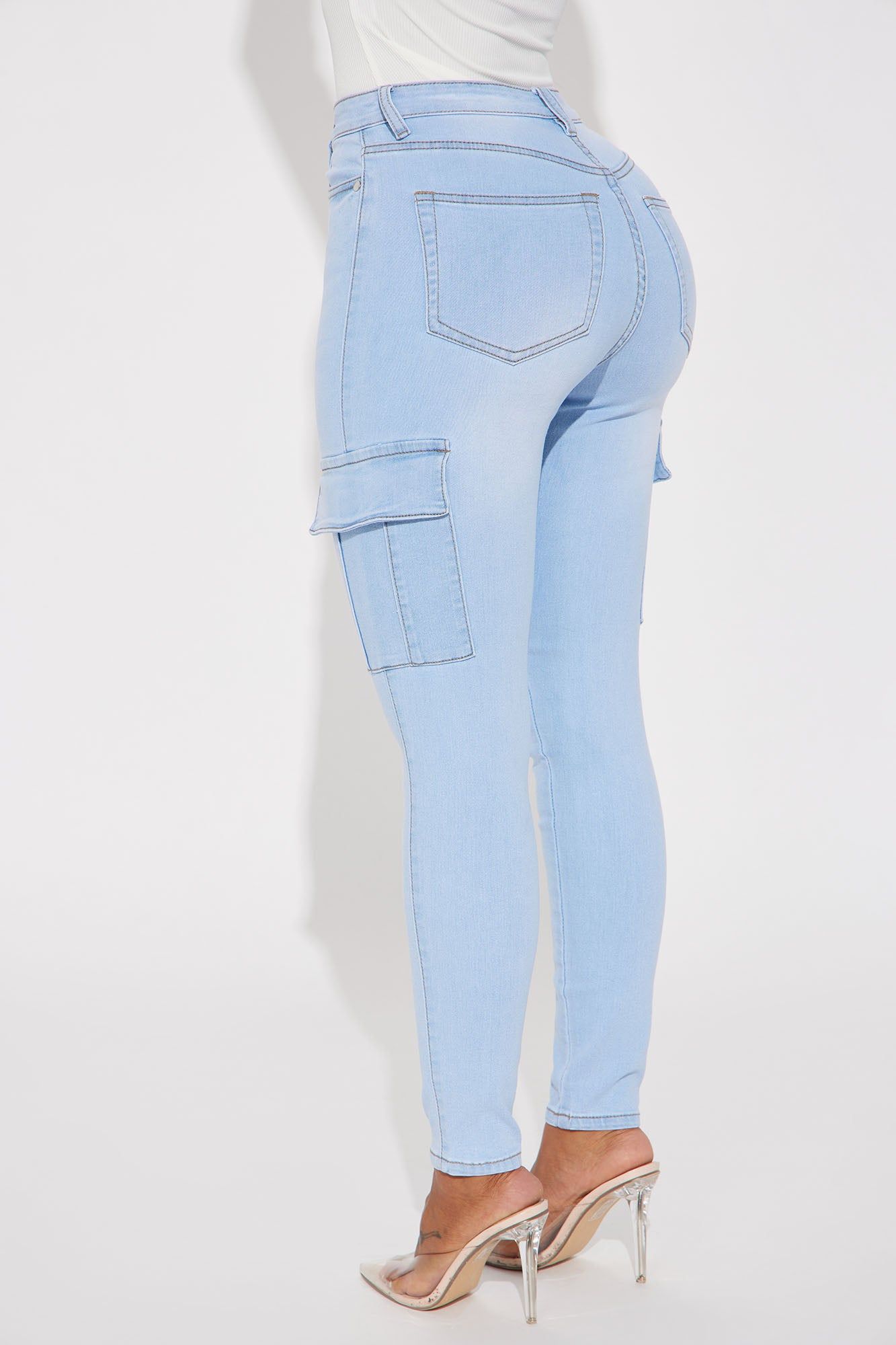 On The Roster Stretch Cargo Jean - Light Wash sold by Fashion Nova product image thumbnail 3