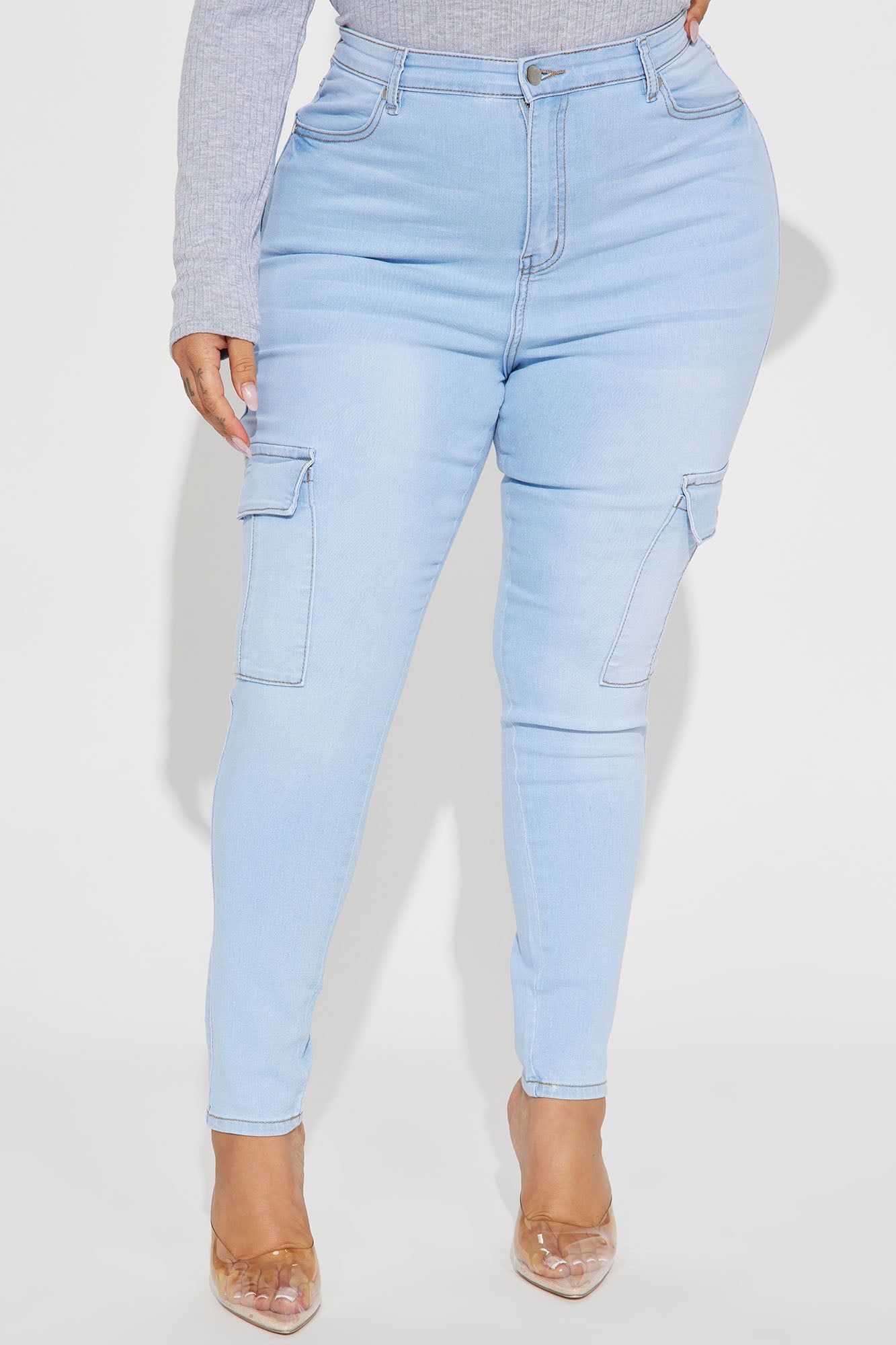 On The Roster Stretch Cargo Jean - Light Wash sold by Fashion Nova product image thumbnail 6