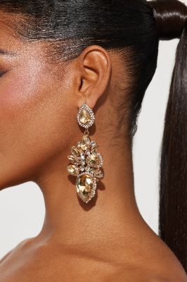 Forever Rich Earrings - Gold/combo sold by Fashion Nova