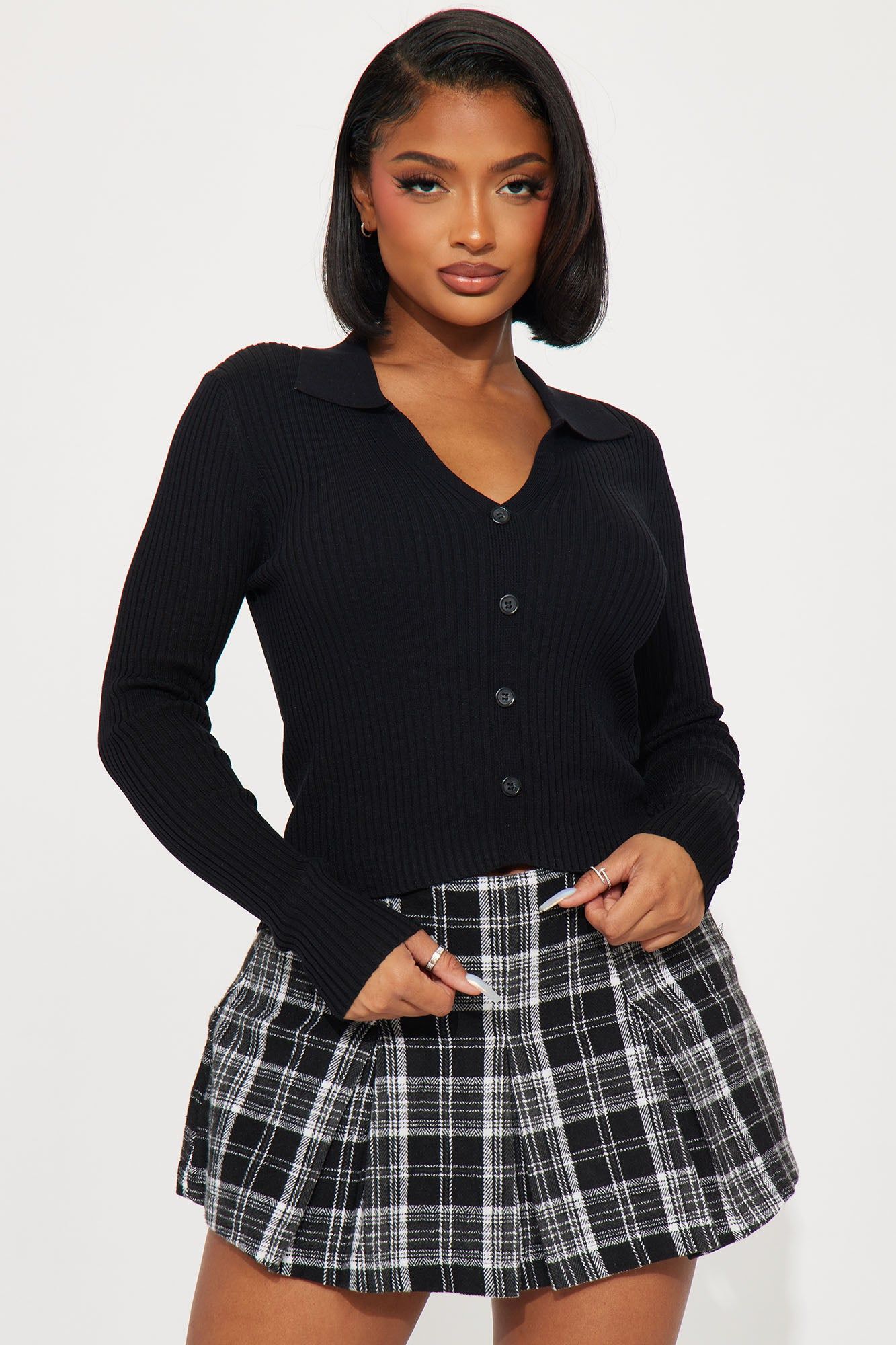 Brilliant Days Sweater - Black sold by Fashion Nova