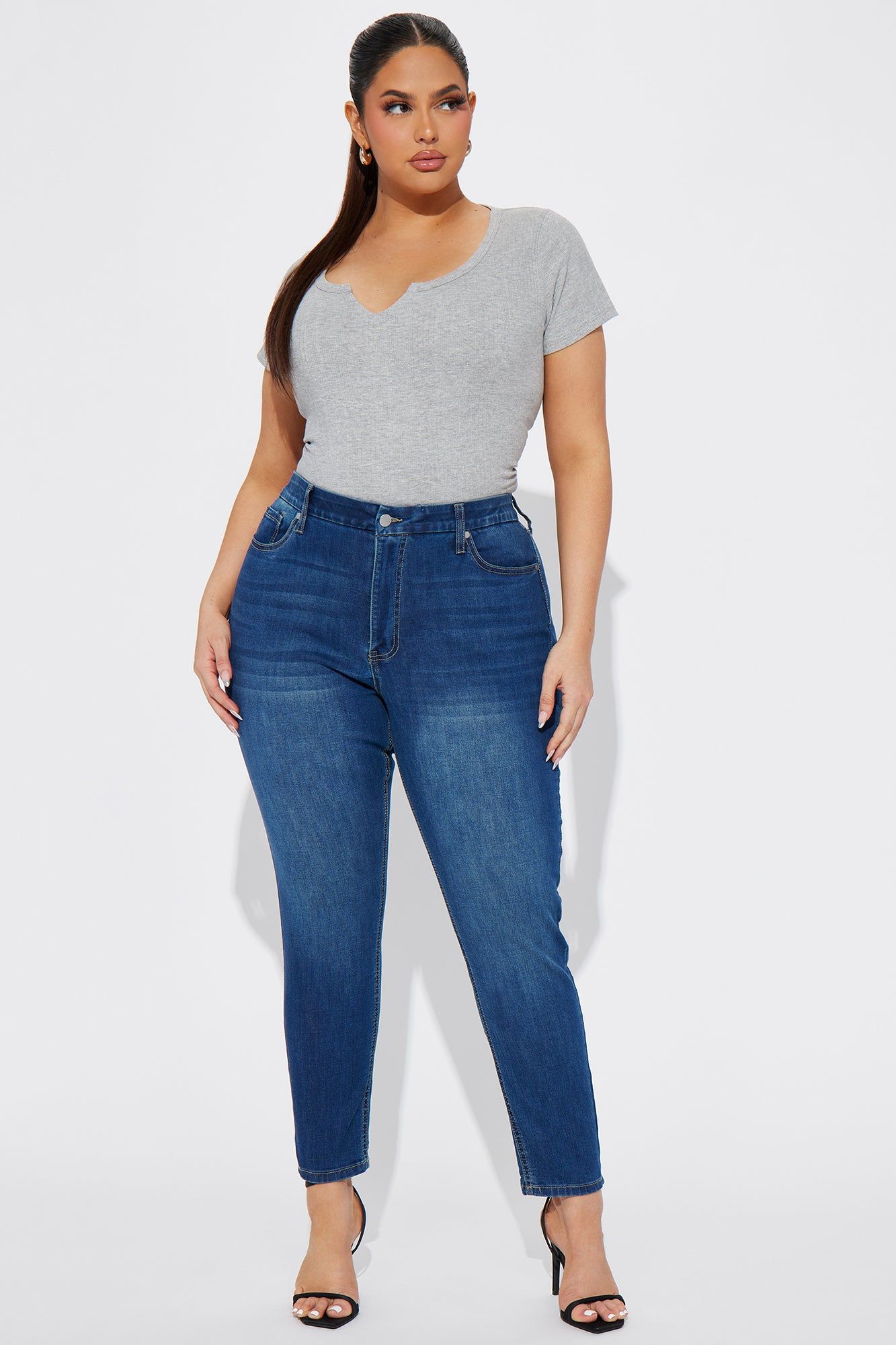 Bailey Ribbed Notched Top - HeatherGrey sold by Fashion Nova product image thumbnail 5