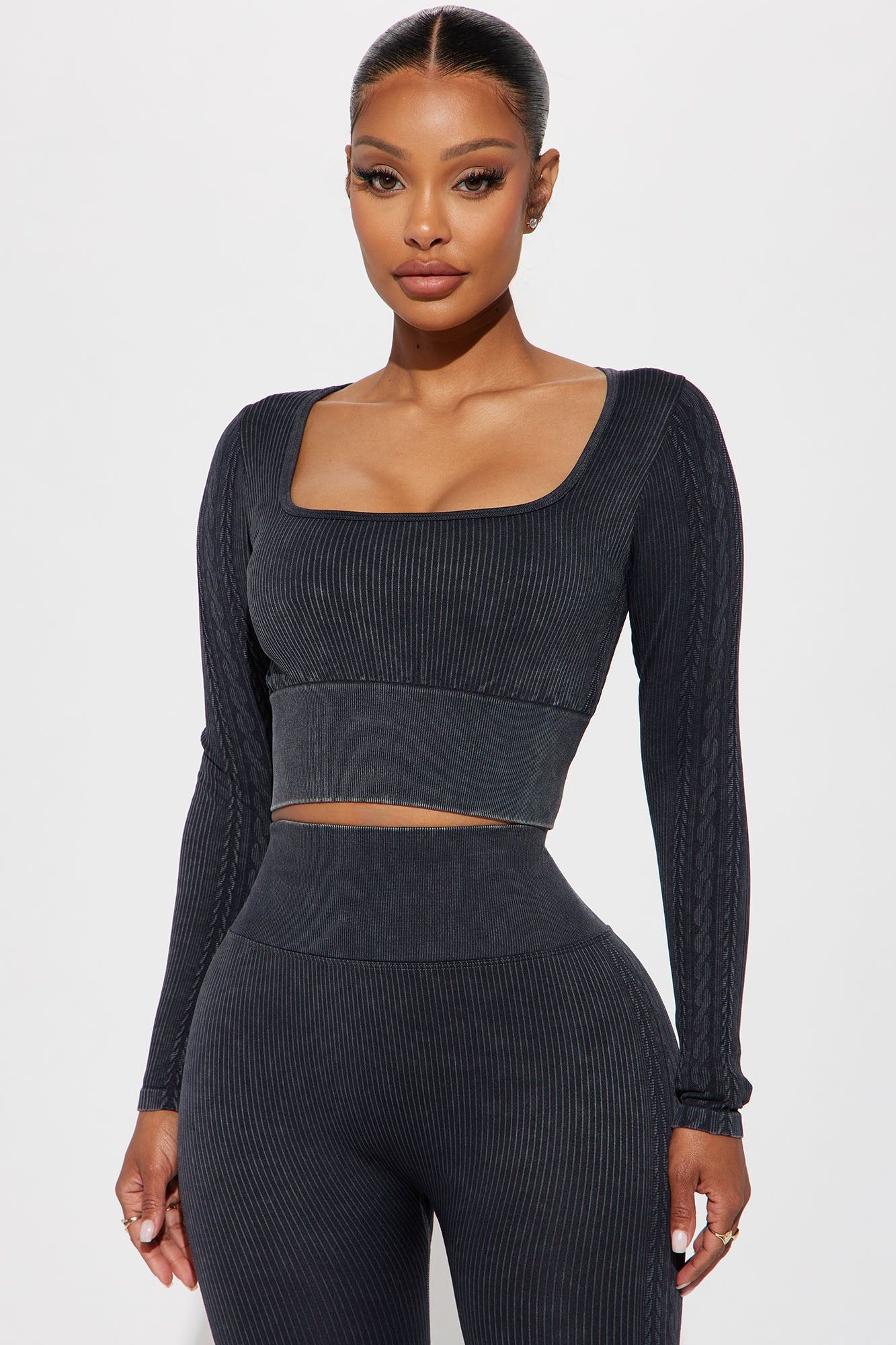 Alignment Seamless Long Sleeve Active Top - Charcoal sold by Fashion Nova