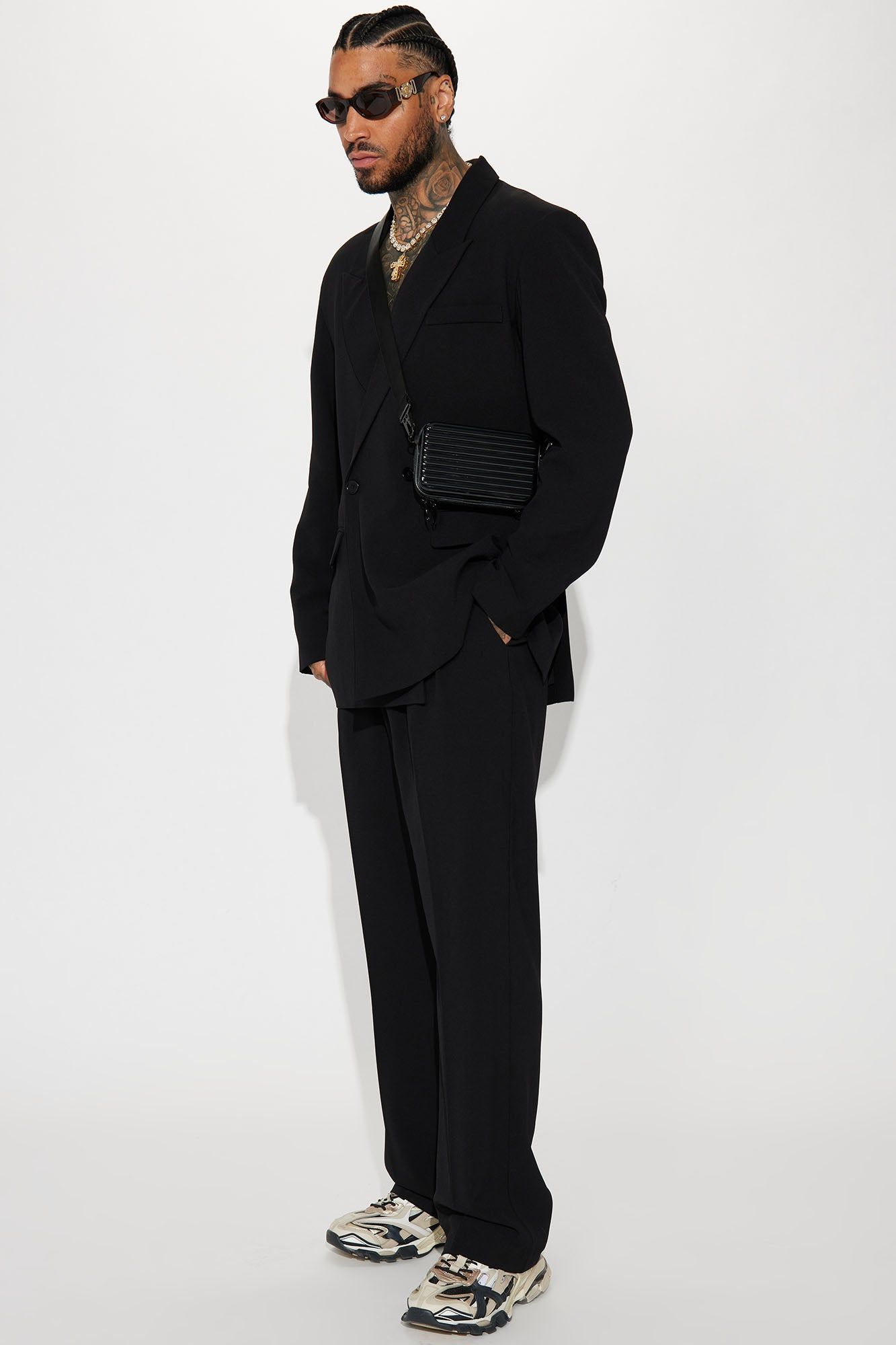 Golden Hour Pleated Loose Trousers - Black sold by Fashion Nova product image thumbnail 3