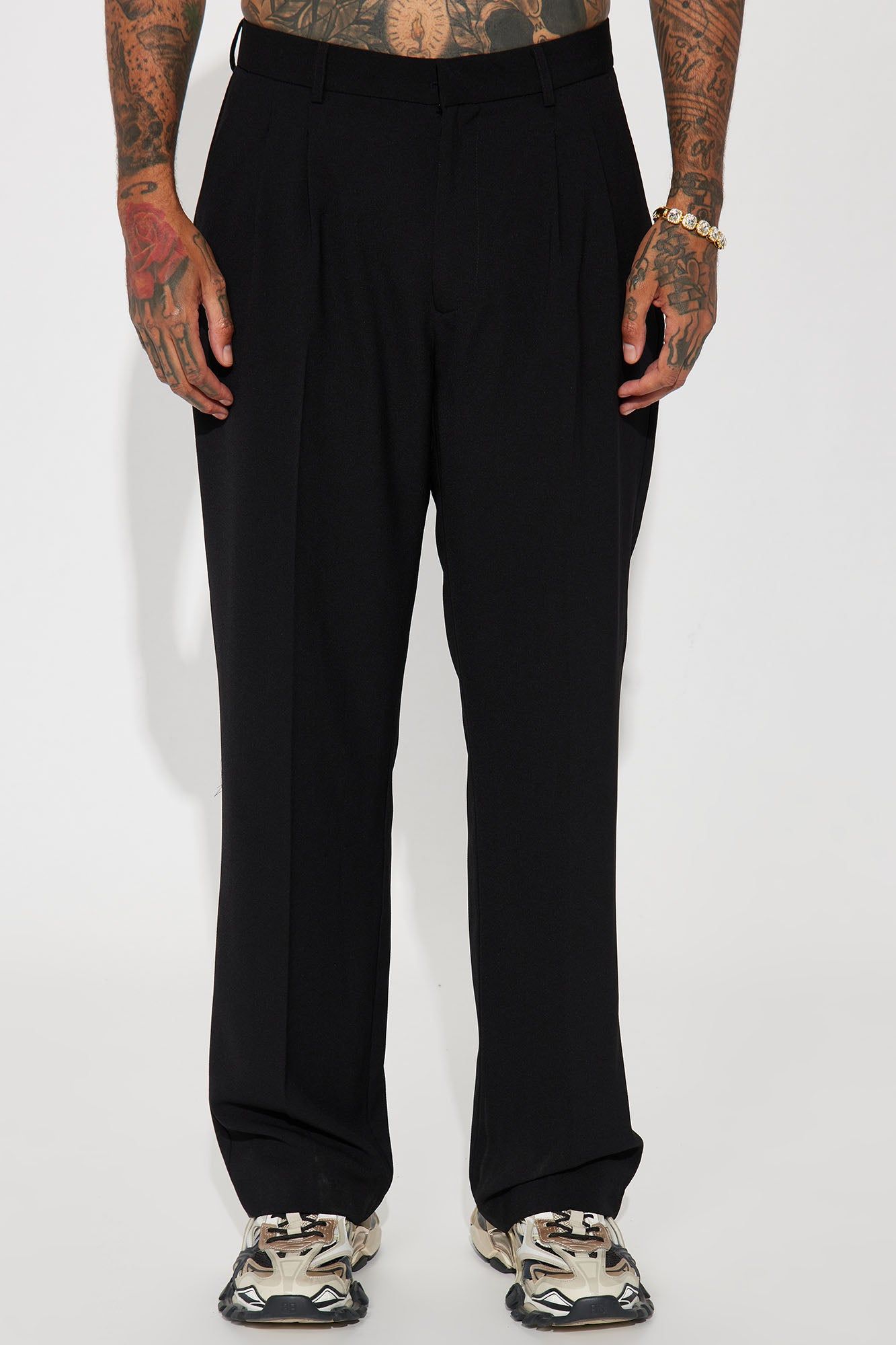 Golden Hour Pleated Loose Trousers - Black sold by Fashion Nova product image thumbnail 4
