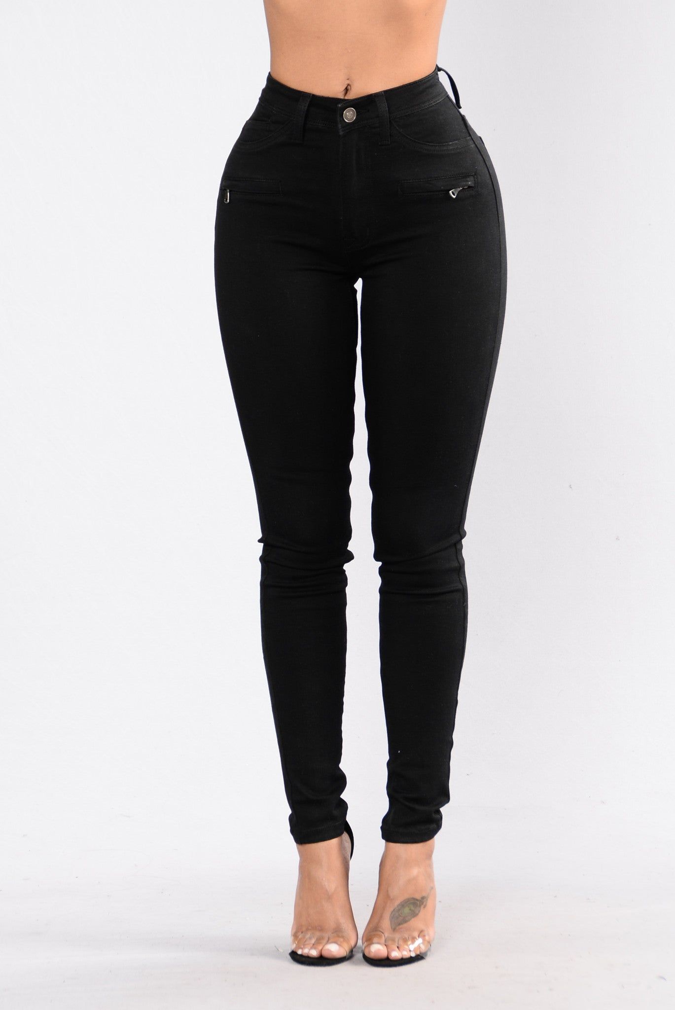 Riding Shotgun Jeans - Black sold by Fashion Nova