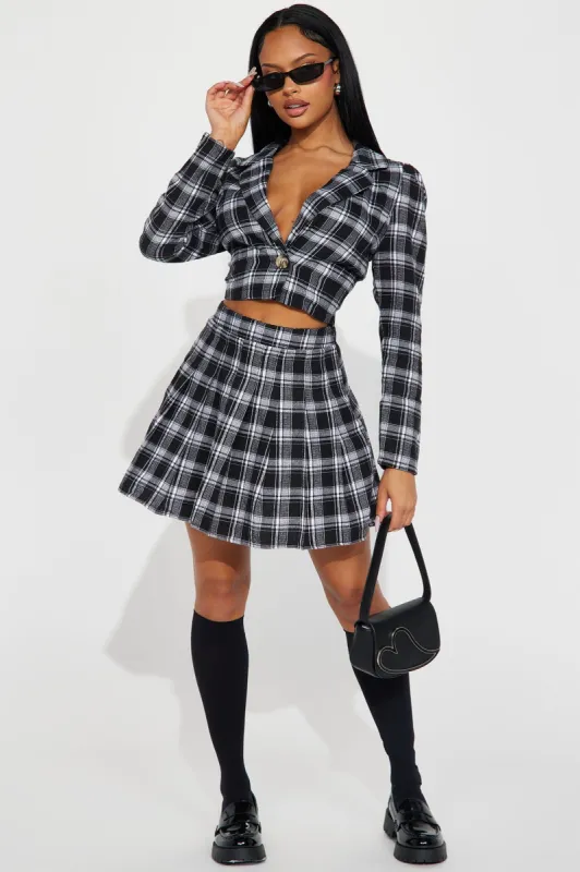 Cher Plaid Skirt Set - Black/White sold by Fashion Nova