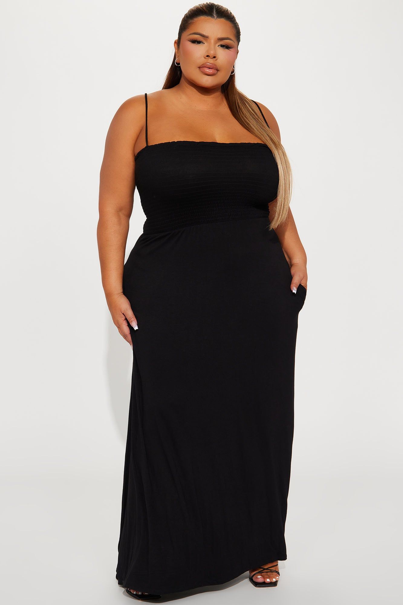 Holly Maxi Dress - Black sold by Fashion Nova product image thumbnail 4