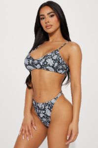 Beach Style 2 Piece Bikini - Black/White sold by Fashion Nova