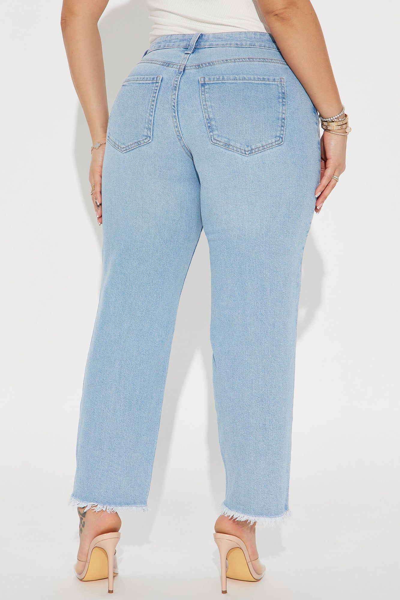 Charlotta Straight Leg Jeans - Light Wash sold by Fashion Nova product image thumbnail 3