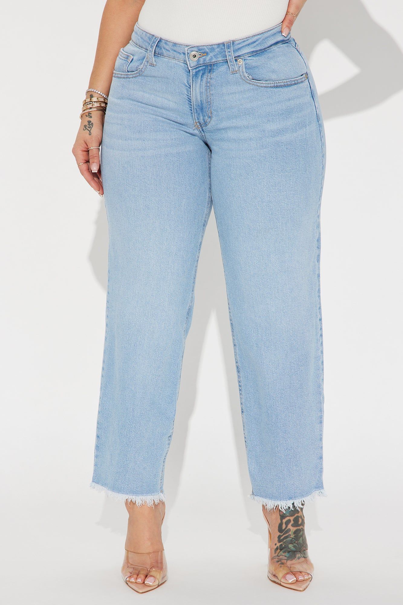 Charlotta Straight Leg Jeans - Light Wash sold by Fashion Nova product image thumbnail 2