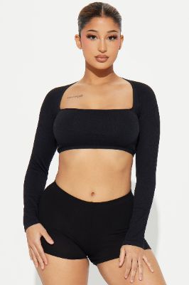 Gigi Crop Top - Black sold by Fashion Nova