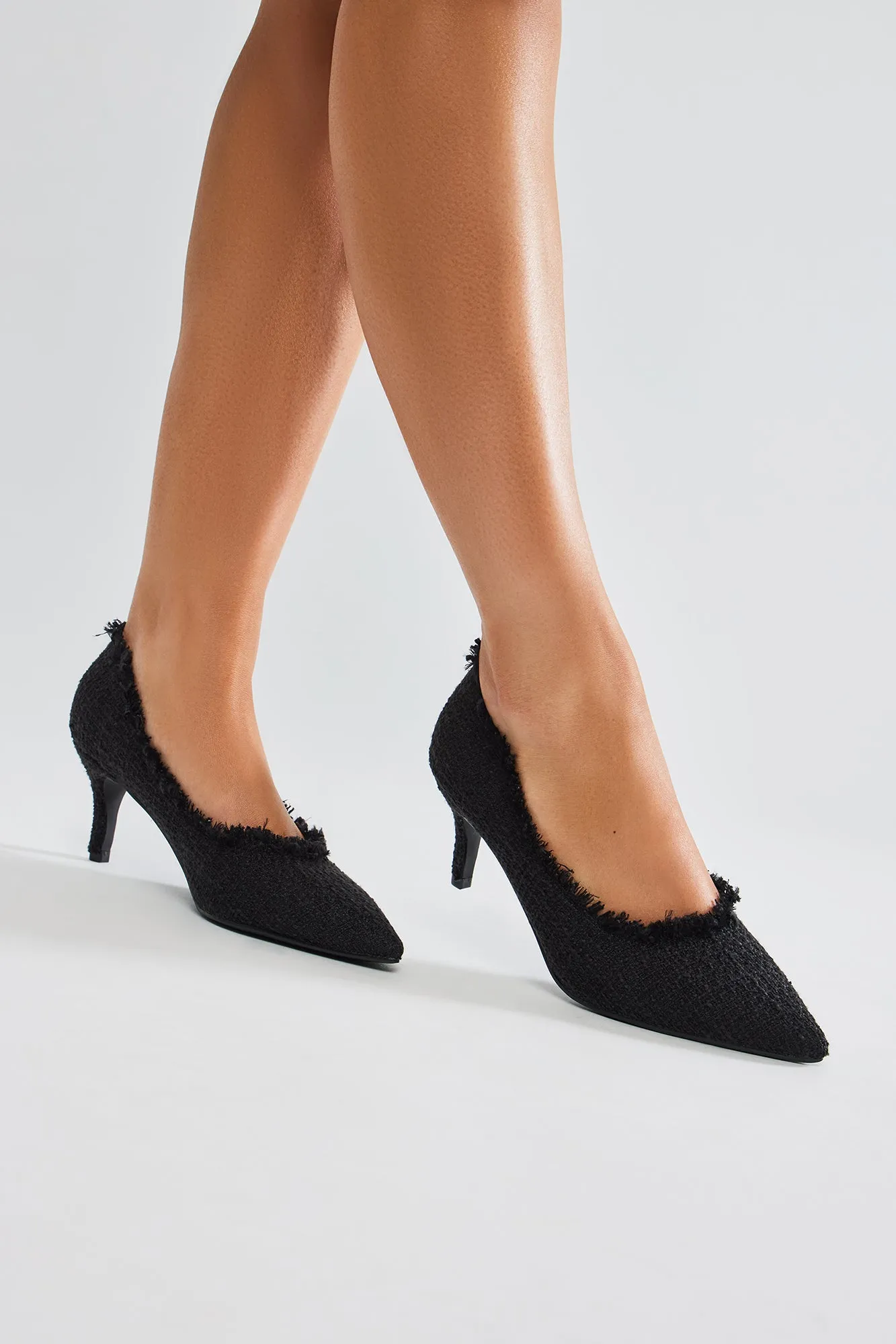 Chic Life Pumps - Black sold by Fashion Nova