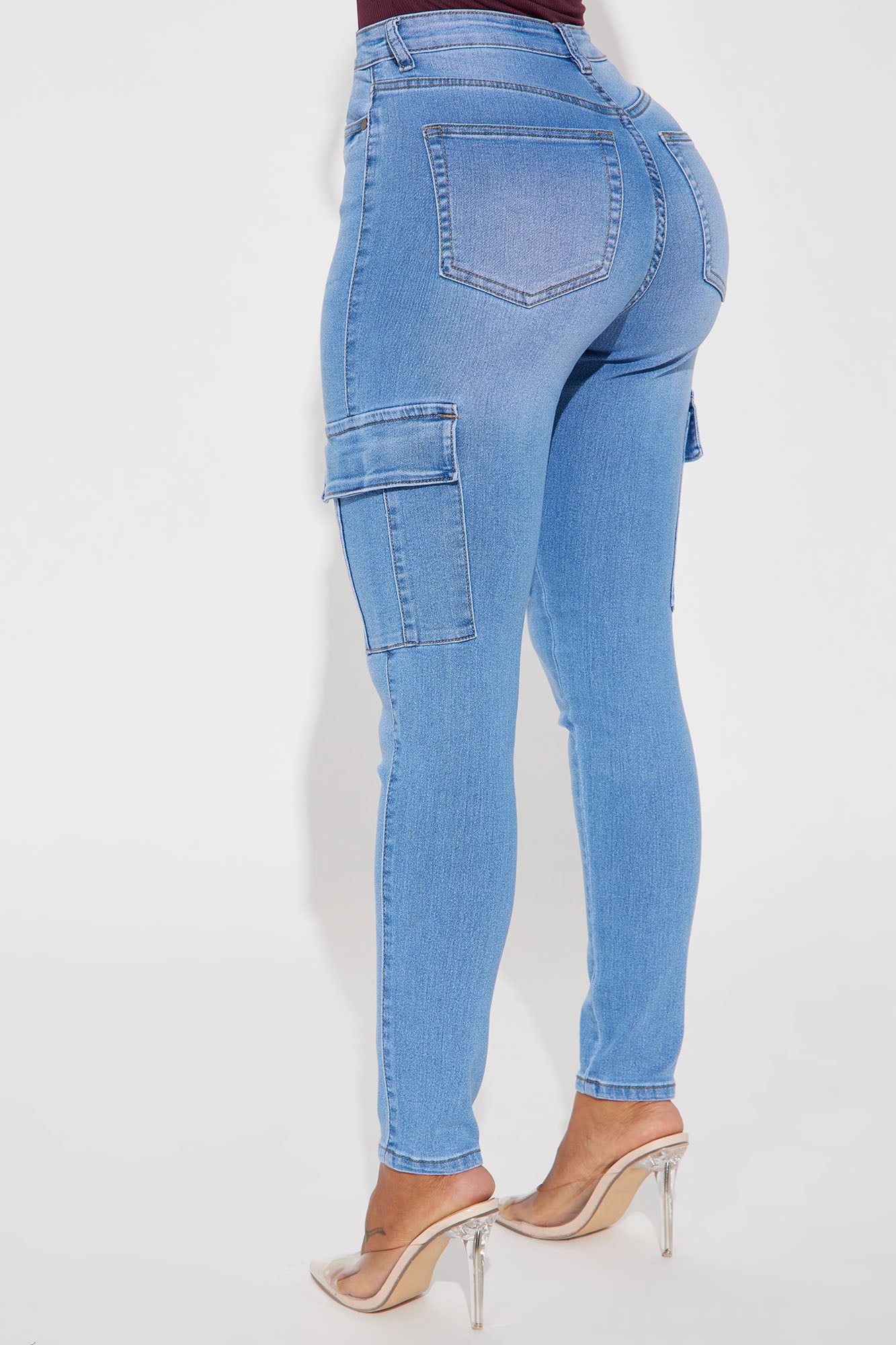 On The Roster Stretch Cargo Jean - Medium Wash sold by Fashion Nova product image thumbnail 3