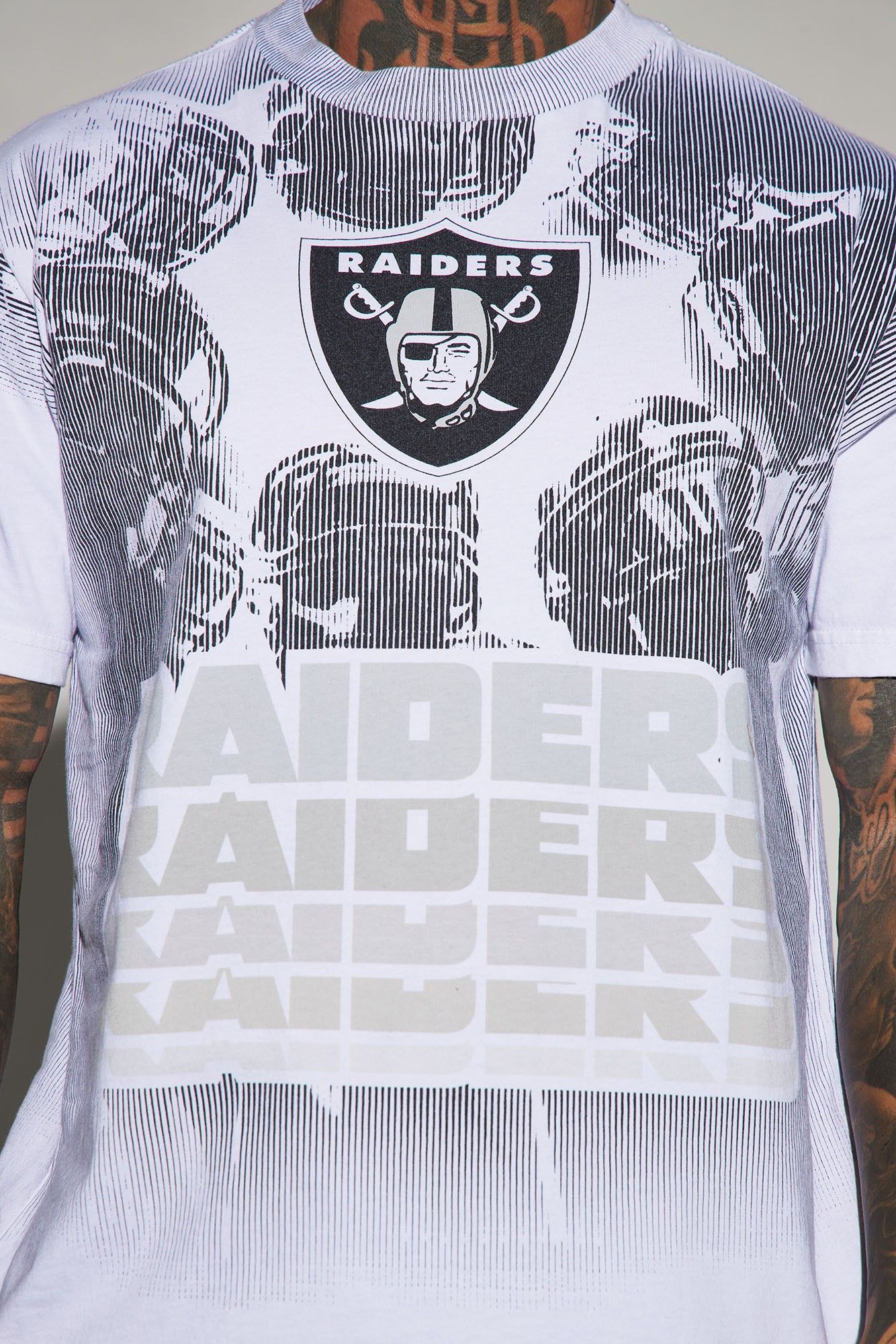 Raiders Huddle Up Short Sleeve Tee - Black/combo sold by Fashion Nova product image thumbnail 3