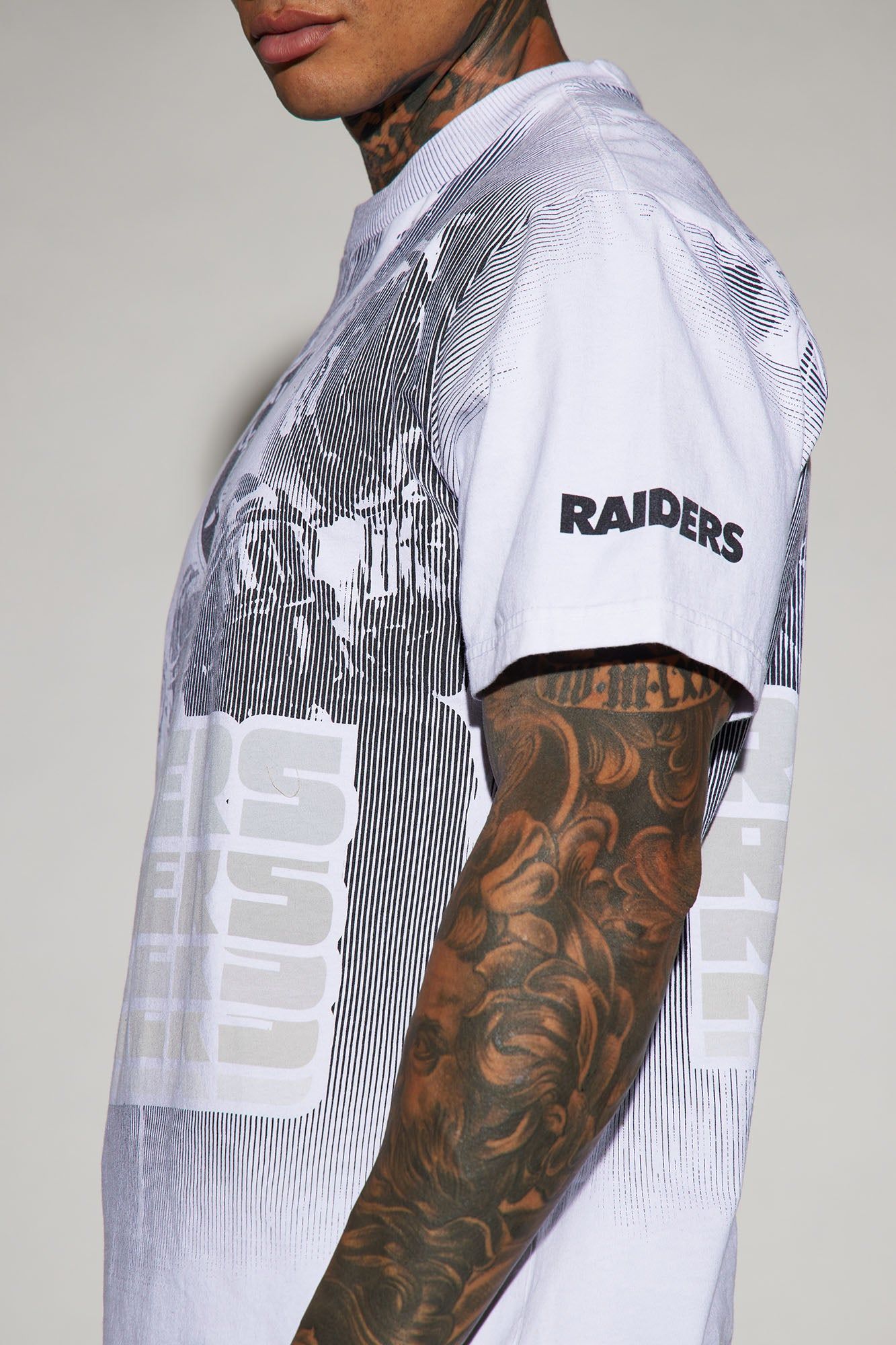 Raiders Huddle Up Short Sleeve Tee - Black/combo sold by Fashion Nova product image thumbnail 4