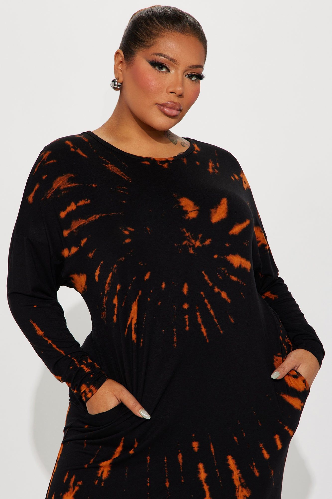 Sandra Sweater Maxi Dress - Black/Orange sold by Fashion Nova product image thumbnail 5