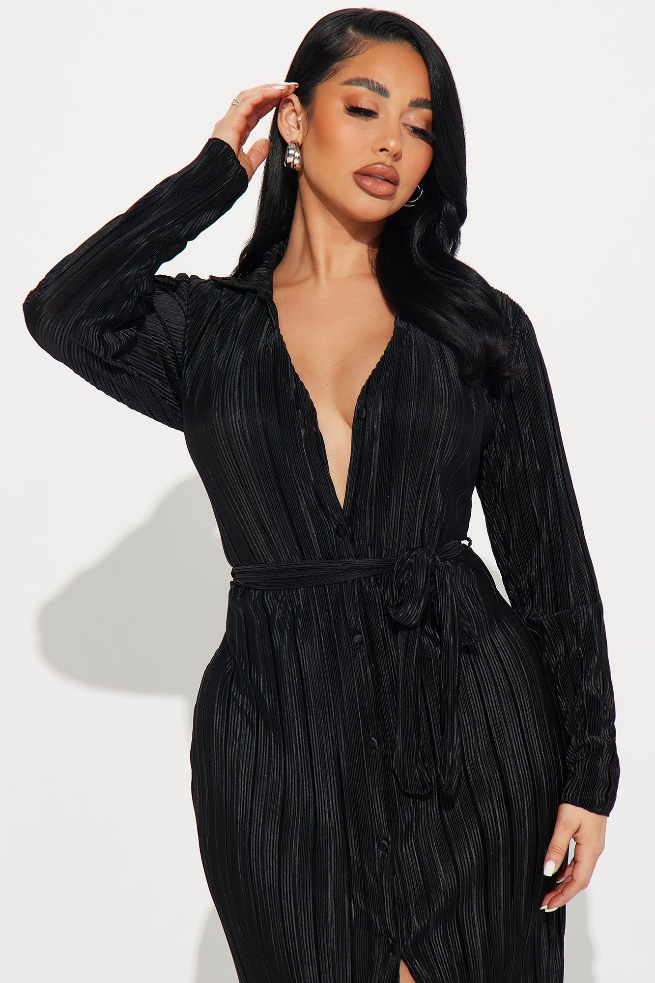 Isabella Plisse Shirt Dress - Black sold by Fashion Nova product image thumbnail 2