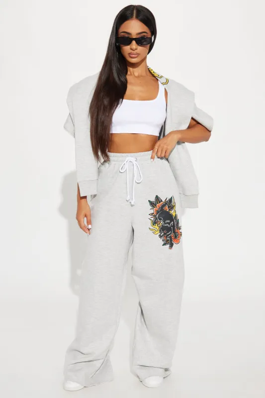 Alpha Energy Wide Leg Pants - Heather Grey sold by Fashion Nova