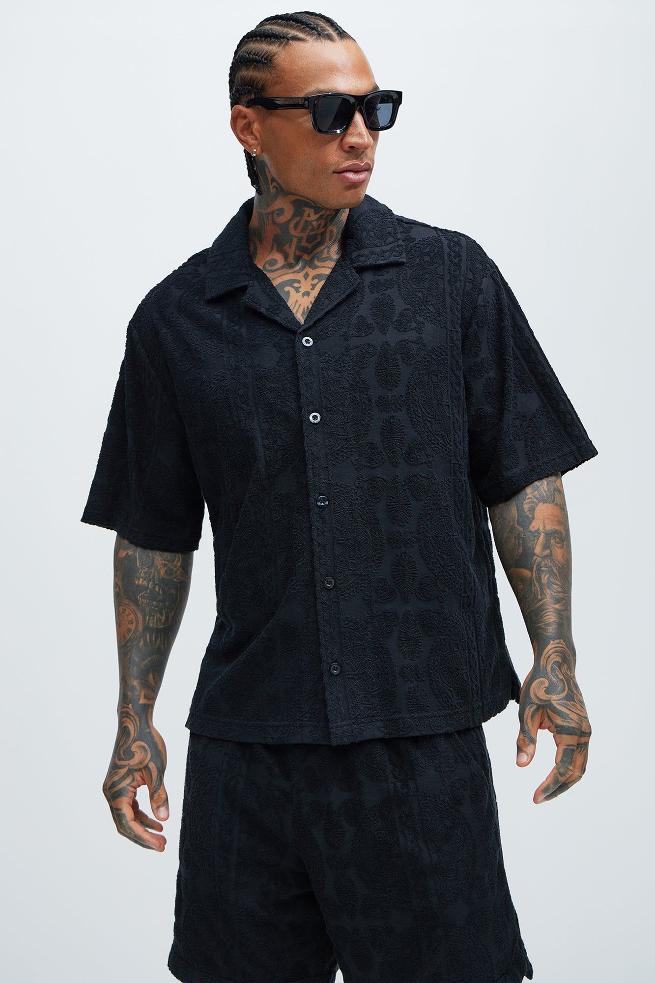 Link Textured Shirt - Black sold by Fashion Nova