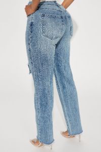 Catching Your Eye Stretch Straight Leg Jeans - Light Wash sold by Fashion Nova
