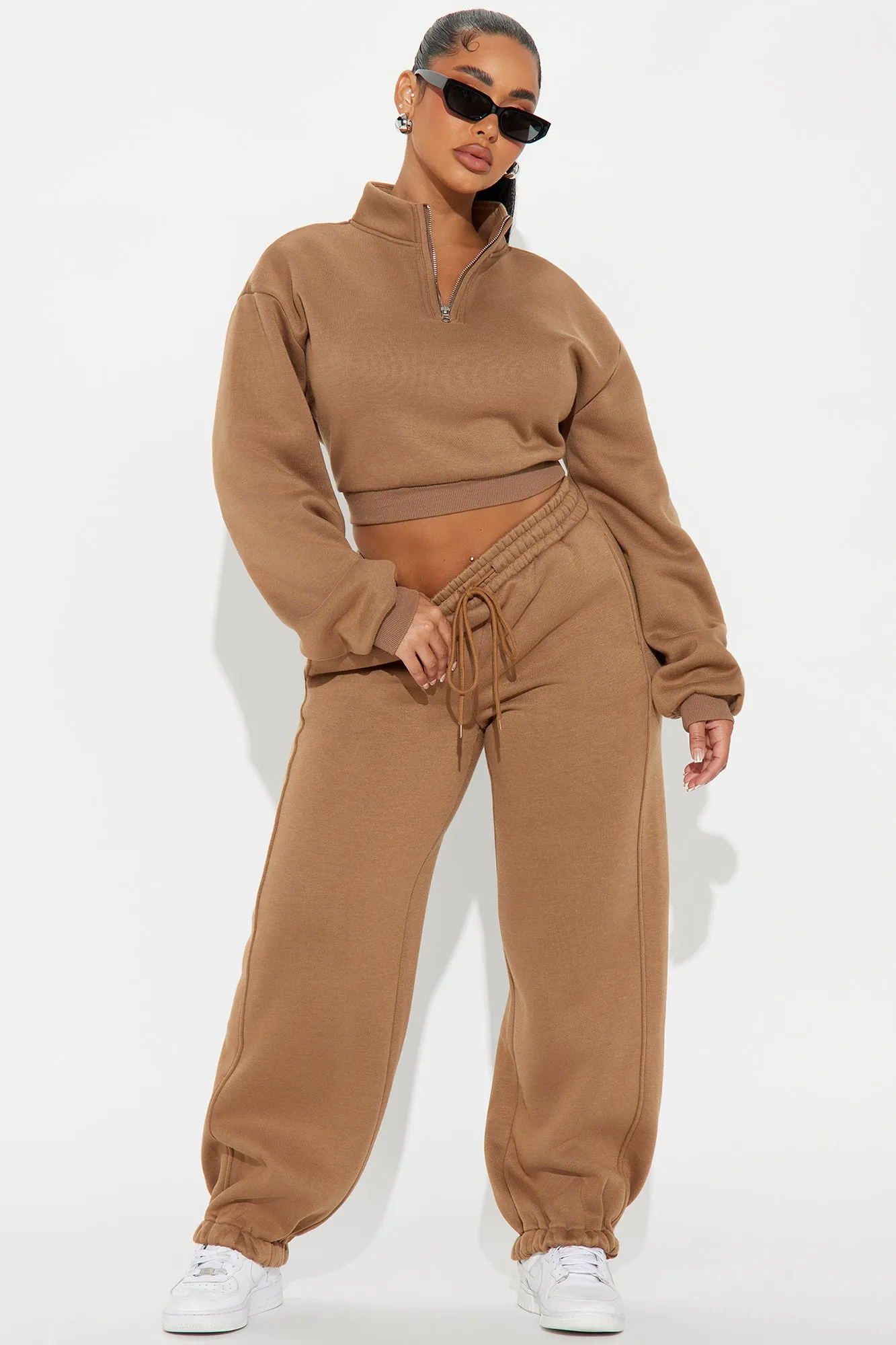 Daniela Super Soft Fleece Pant Set - Mocha sold by Fashion Nova