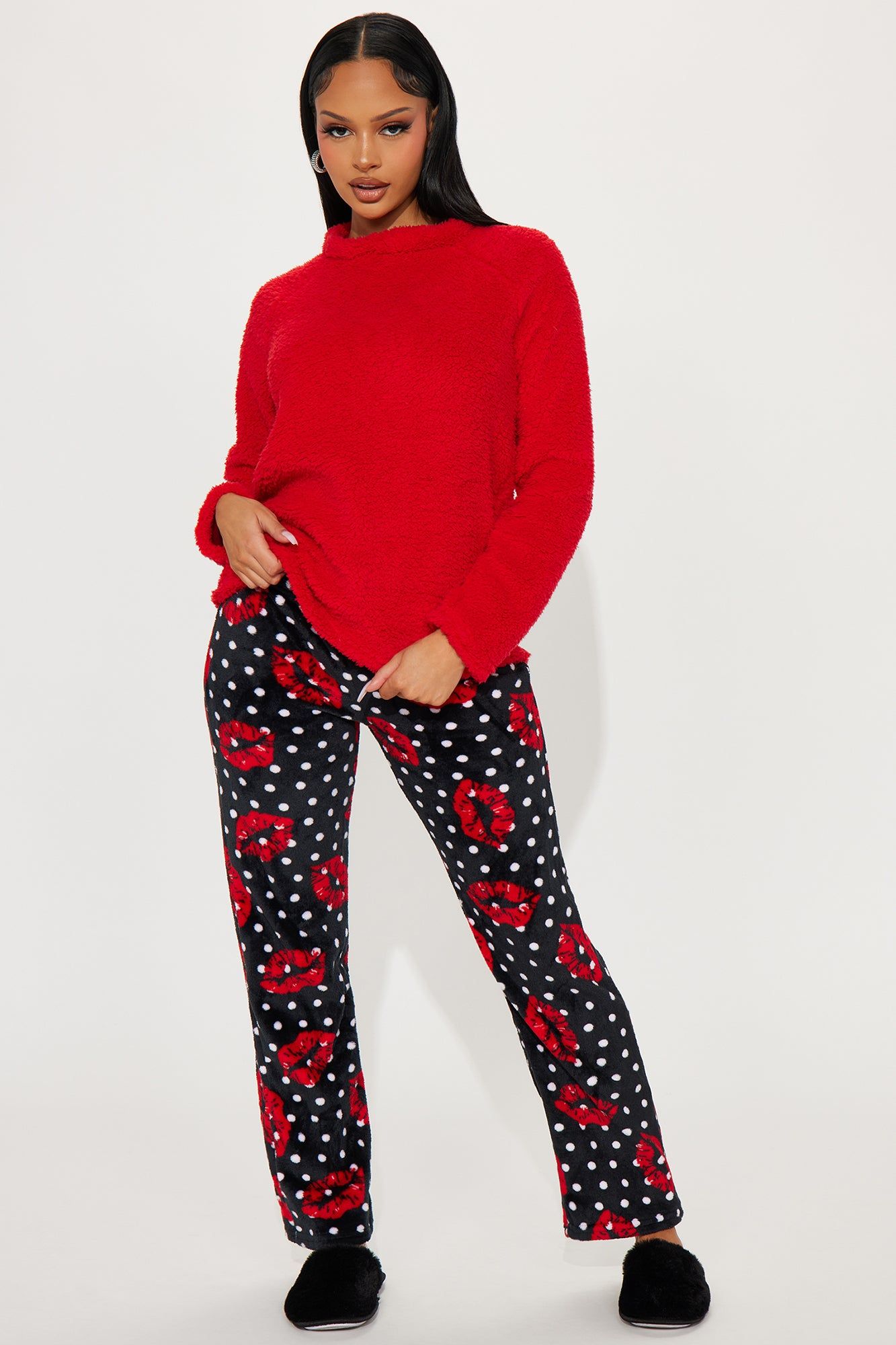 Give Me Kisses Plush PJ Pant Set - Red/Black sold by Fashion Nova