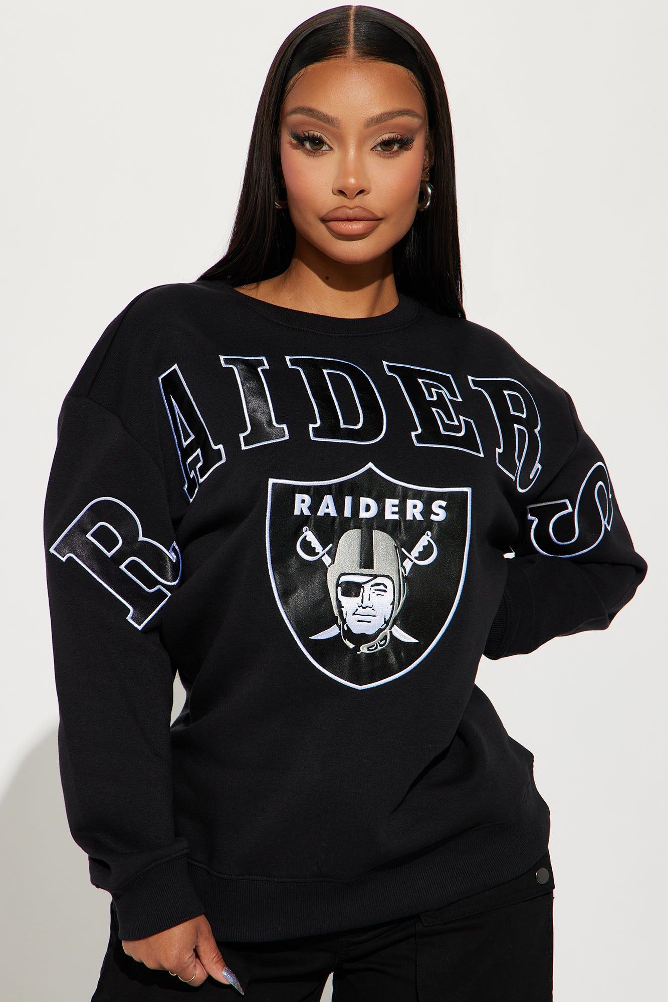 Raiders Crew Neck Sweatshirt - Black sold by Fashion Nova