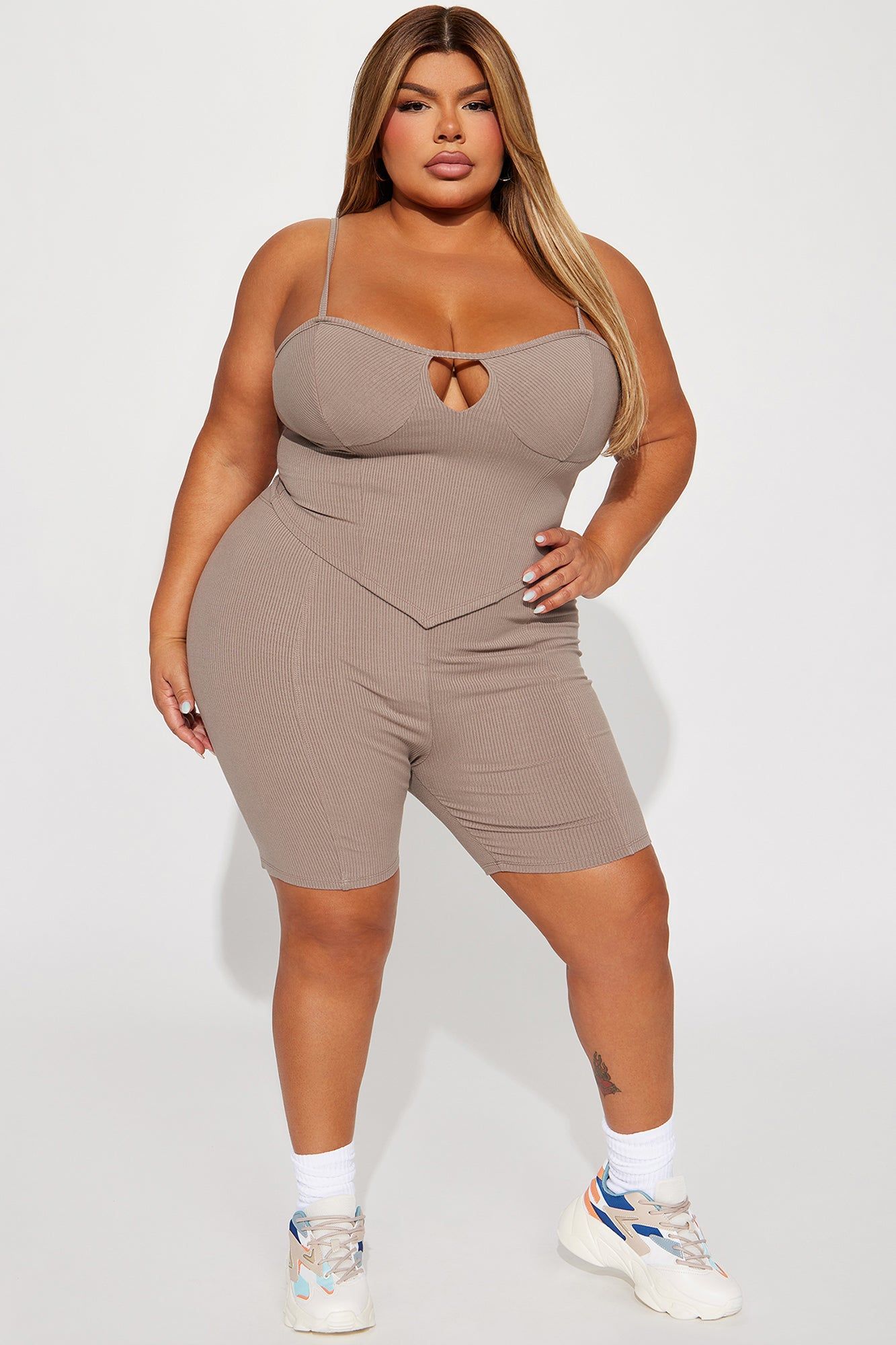 Helen Heavy Rib Short Set - Mocha sold by Fashion Nova product image thumbnail 4
