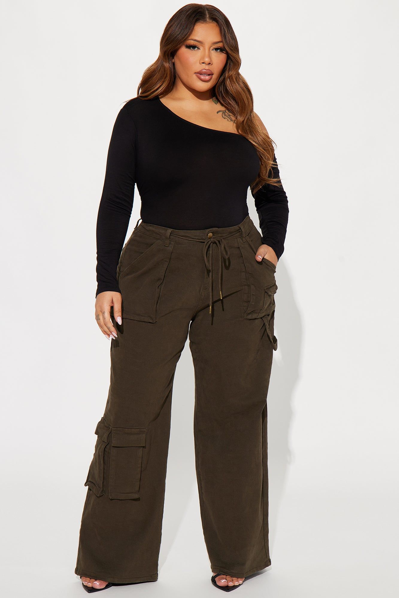 Olivia Wide Leg Cargo Pant - Olive sold by Fashion Nova product image thumbnail 5