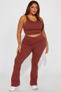 Workout Partner Active Set - Brown sold by Fashion Nova