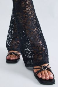 Total Sweetie Flat Sandals - Black sold by Fashion Nova