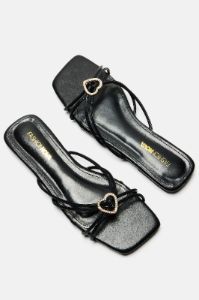 Total Sweetie Flat Sandals - Black sold by Fashion Nova