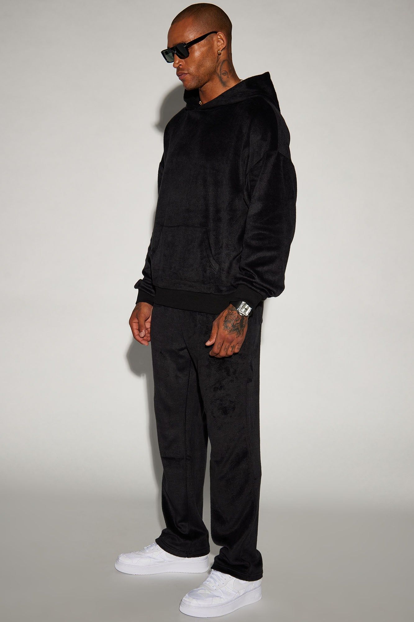 Feel The Mood Straight Pants - Black sold by Fashion Nova product image thumbnail 2