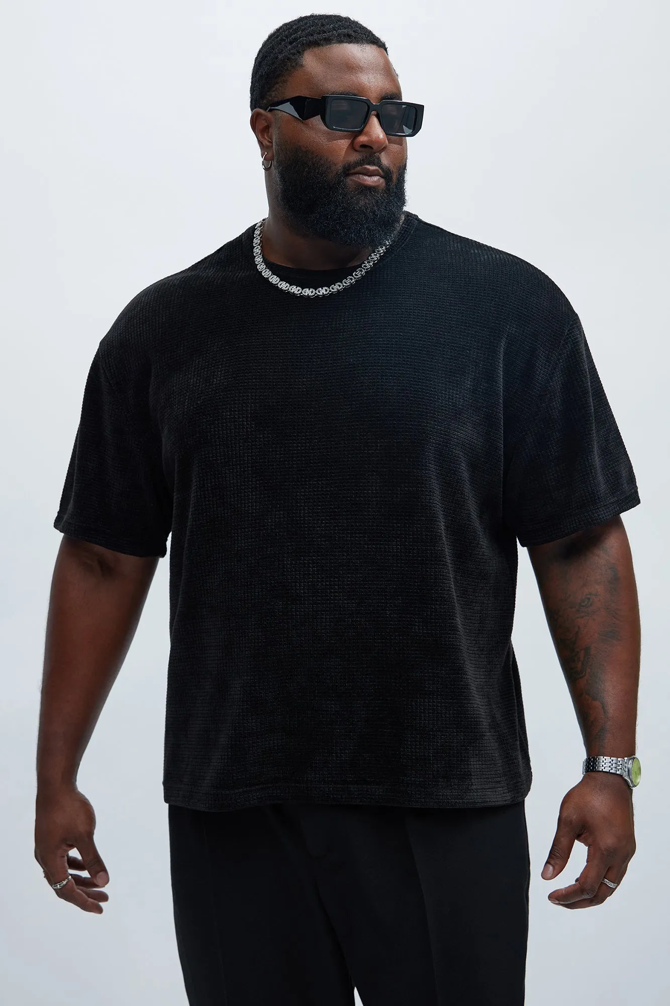 Greenville Waffle Knit Relaxed Short Sleeve Tee - Black sold by Fashion Nova product image thumbnail 5