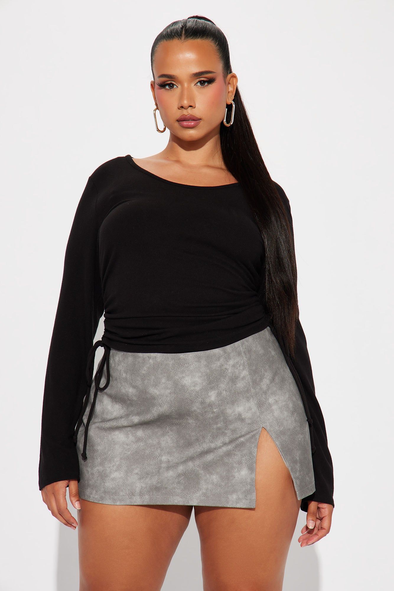Jamie Ruched Top - Black sold by Fashion Nova product image thumbnail 5